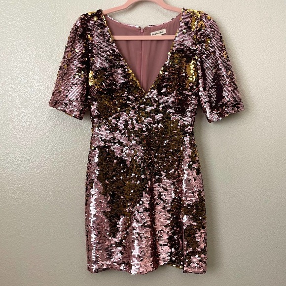 For Love & Lemons Dress Womens Small Rose Gold Mini Sequins Sparkly V-Neck Party - Picture 5 of 14